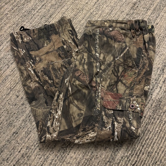 Mossy Oak Pants - Mossy Oak Woman’s Camo Cargo Pants